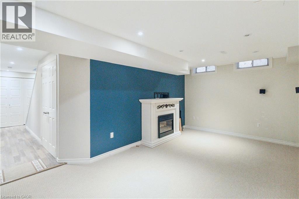 2245 Pathfinder Drive, Burlington, Ontario  L7L 6L6 - Photo 19 - 40764911