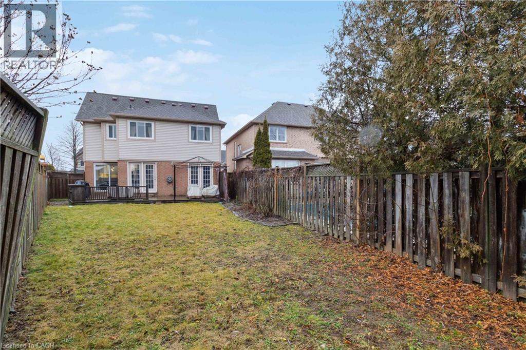 2245 Pathfinder Drive, Burlington, Ontario  L7L 6L6 - Photo 31 - 40764911