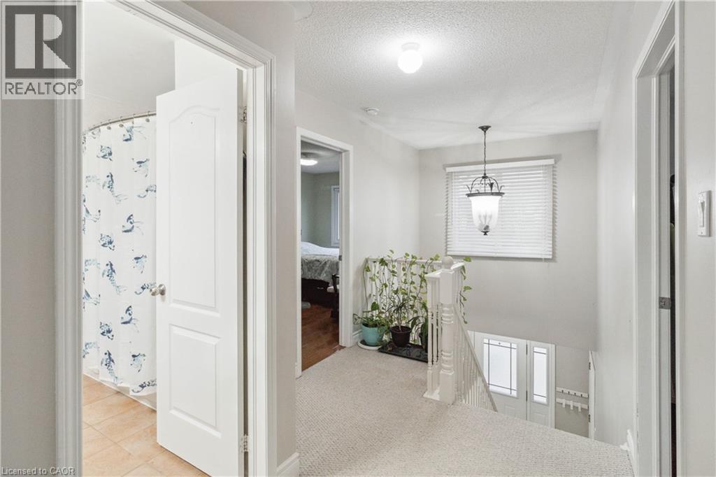 2245 Pathfinder Drive, Burlington, Ontario  L7L 6L6 - Photo 27 - 40764911