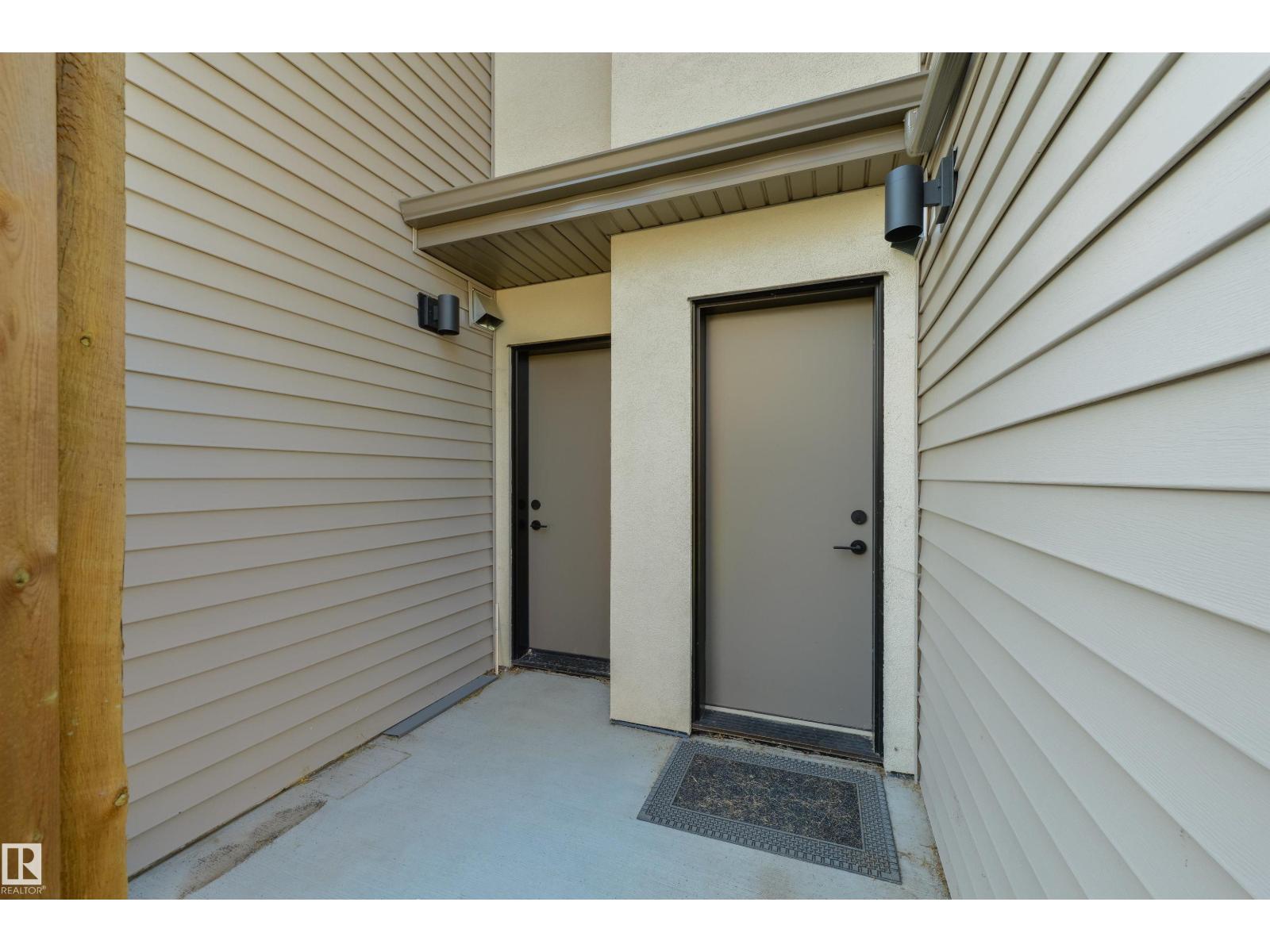8311 & 8313 76 Av Nw, Edmonton, Alberta  T6C 0H9 - Photo 54 - E4455616