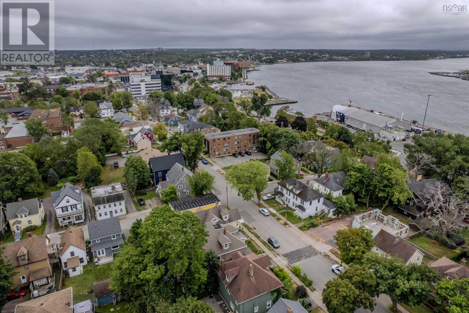 41 Charlotte, Sydney, Nova Scotia  B1P 1B5 - Photo 43 - 202522092