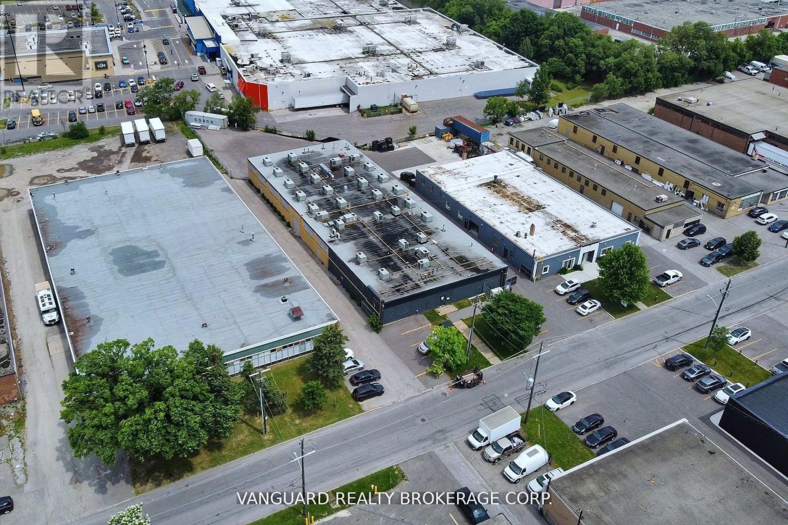56-58 Colville Road, Toronto, Ontario  M6M 2Y4 - Photo 12 - W12373734