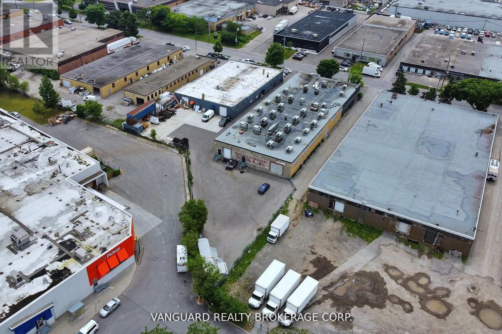 56-58 Colville Road, Toronto, Ontario  M6M 2Y4 - Photo 18 - W12373734