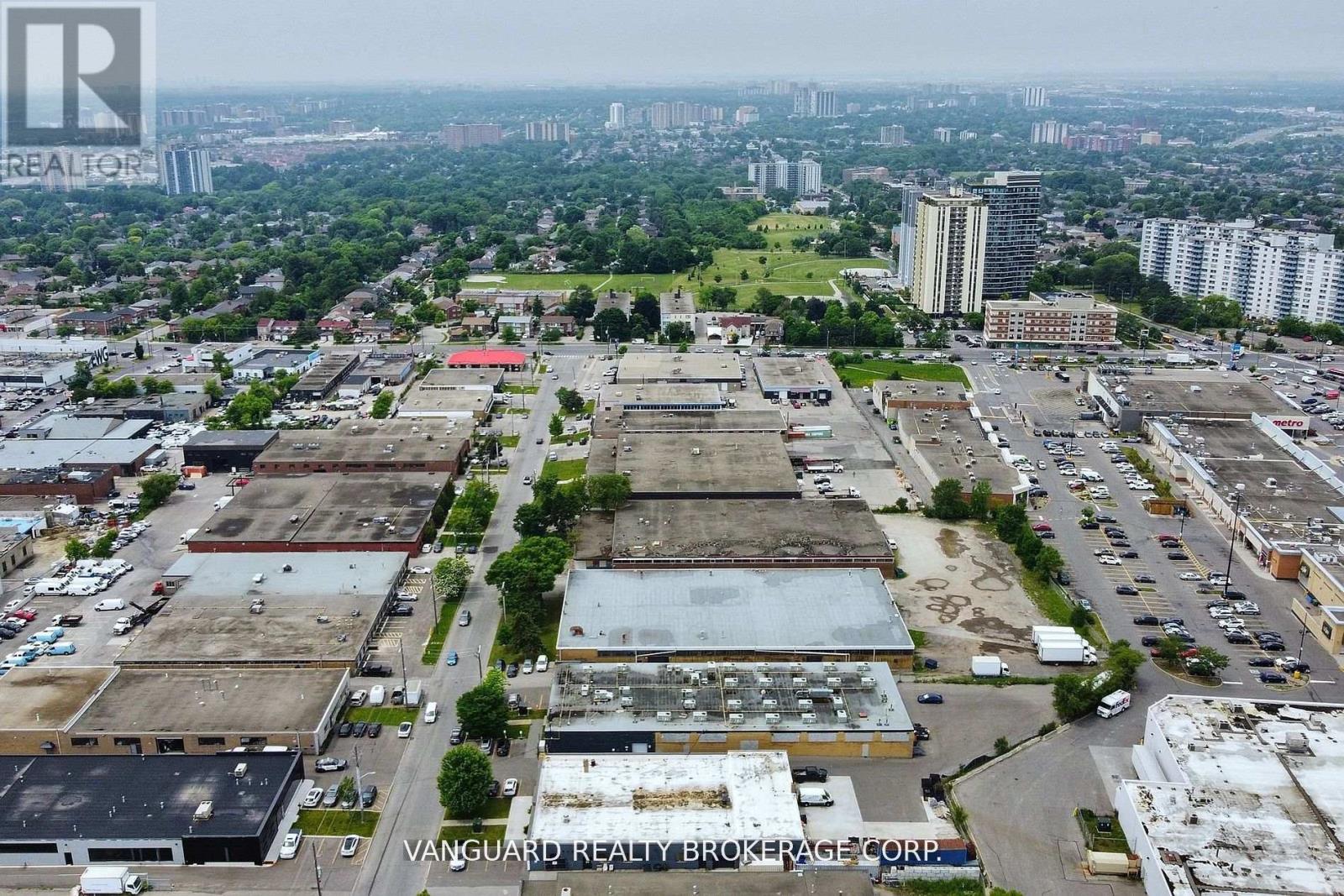 56-58 Colville Road, Toronto, Ontario  M6M 2Y4 - Photo 4 - W12373734