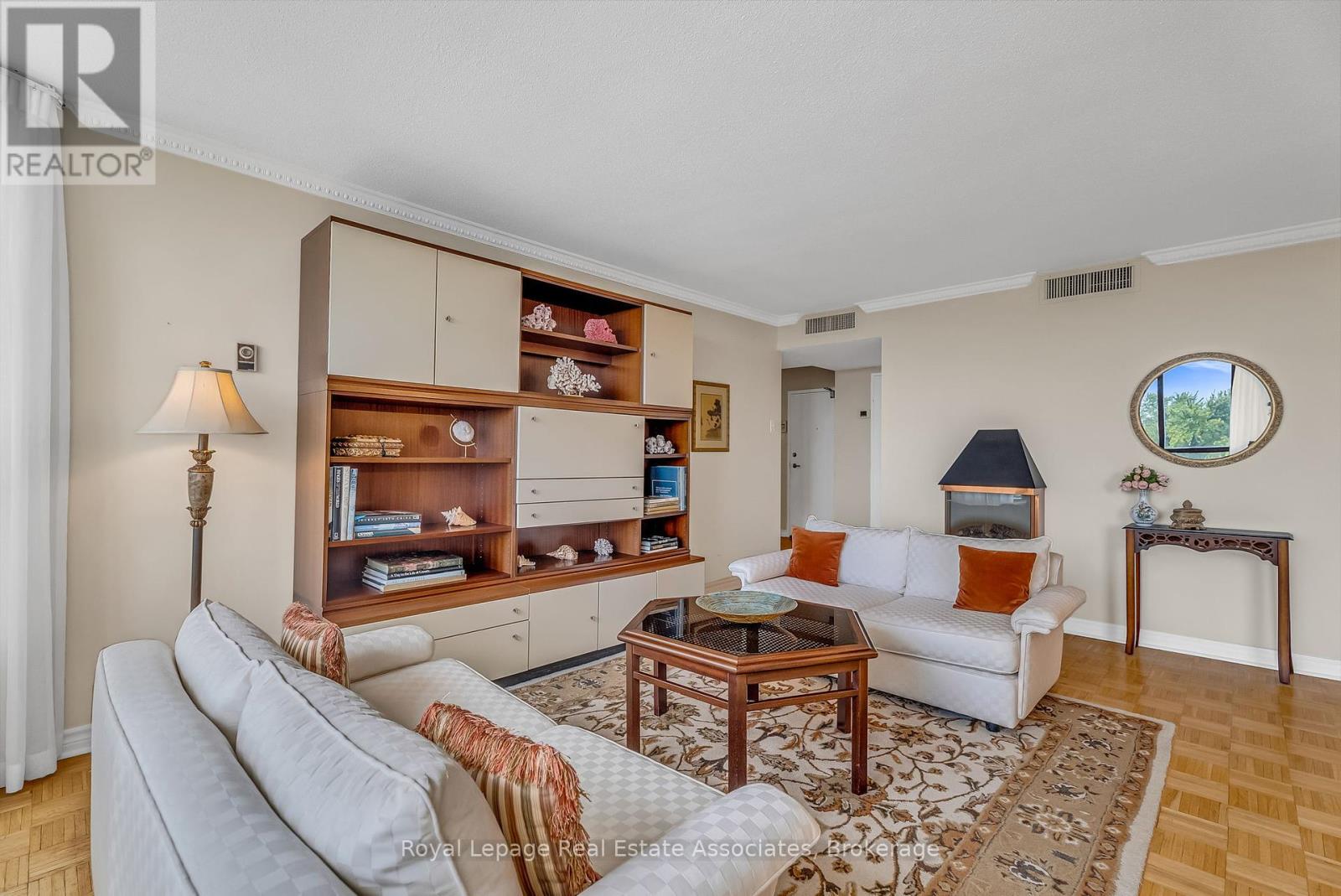 611 - 1333 Bloor Street E, Mississauga, Ontario  L4Y 3T6 - Photo 11 - W12373737