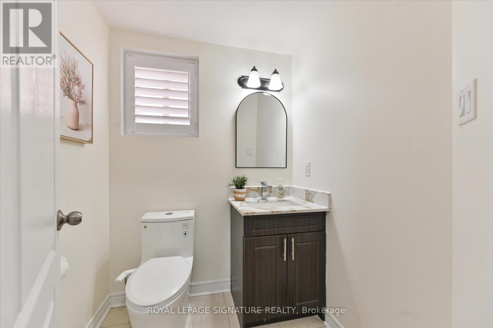 5 Thornbush Boulevard, Brampton, Ontario  L7A 3X9 - Photo 30 - W12373786