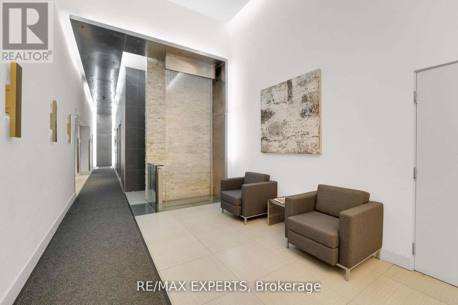 516 - 1050 The Queensway, Toronto, Ontario  M8Z 0A8 - Photo 36 - W12373908