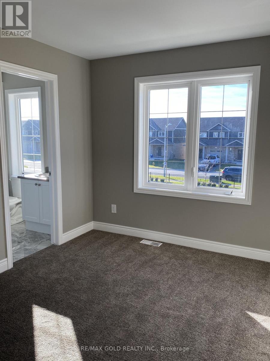 4 - 18 Corbin Street, St. Catharines, Ontario  L2P 0E8 - Photo 16 - X12373895