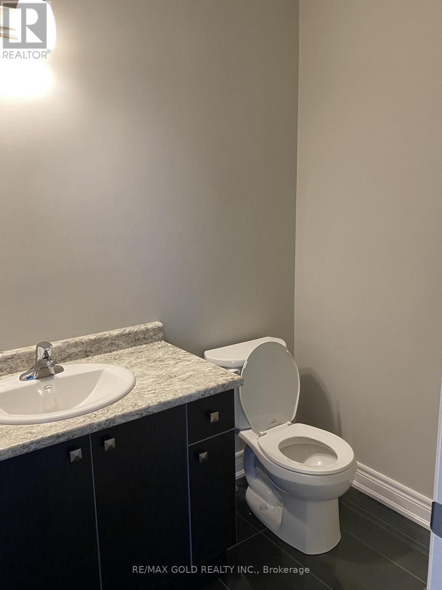 4 - 18 Corbin Street, St. Catharines, Ontario  L2P 0E8 - Photo 17 - X12373895