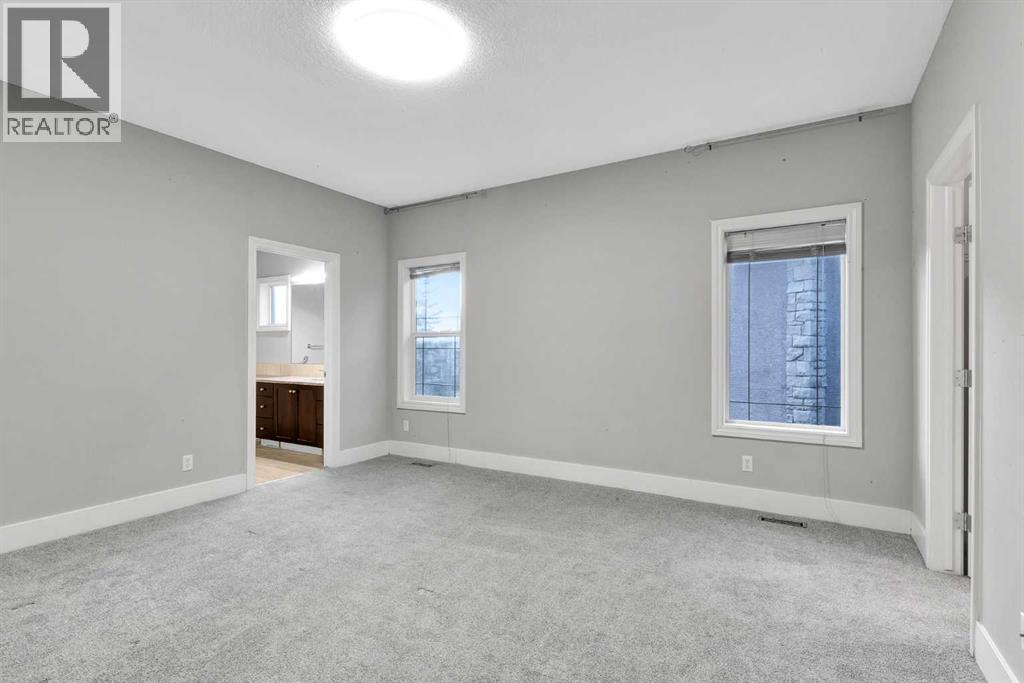 197 Royal Crest View Nw, Calgary, Alberta  T3G 5W4 - Photo 14 - A2243408