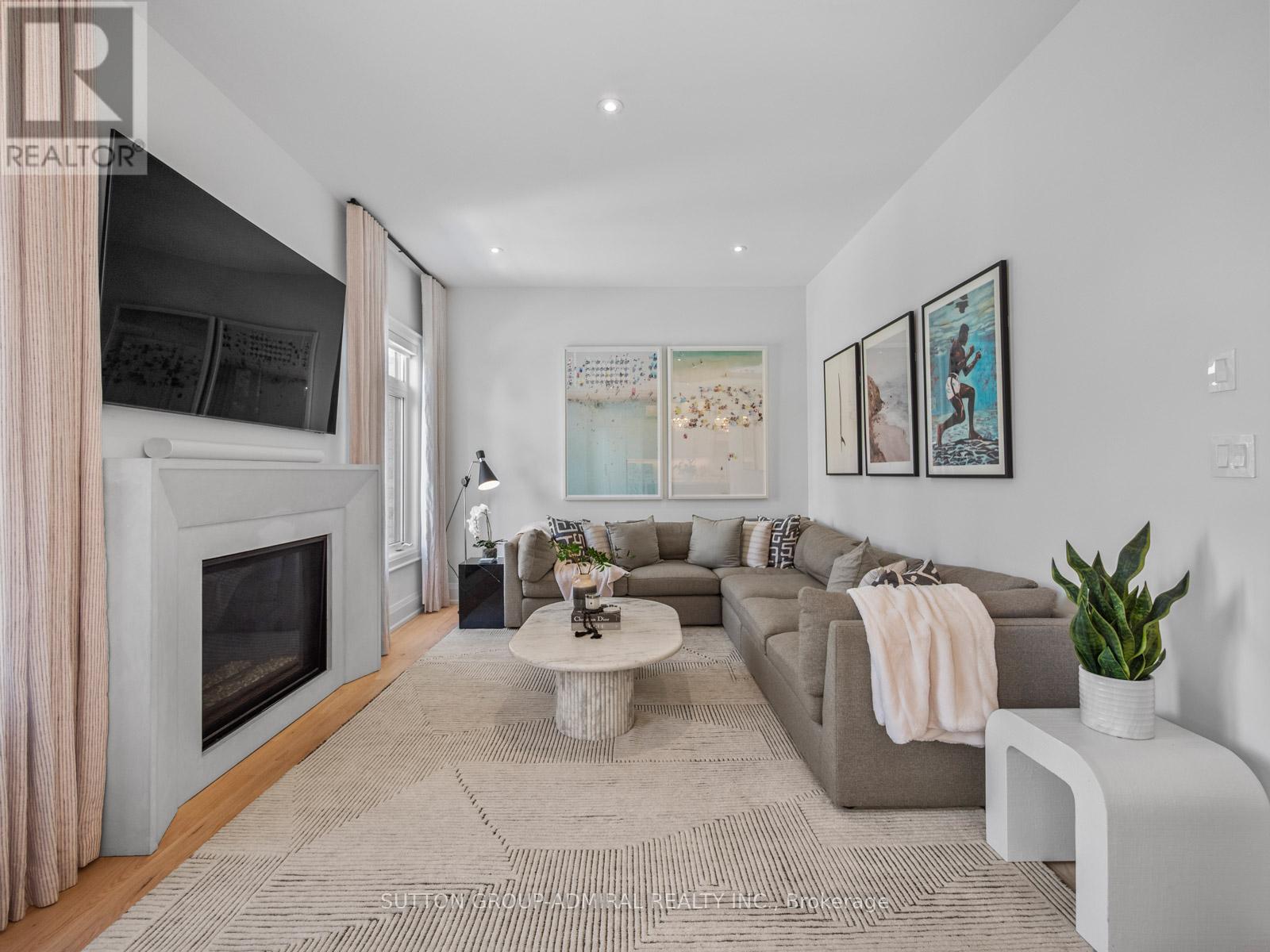 29 Kylemount Court, Vaughan, Ontario  L4J 0E6 - Photo 13 - N12373610