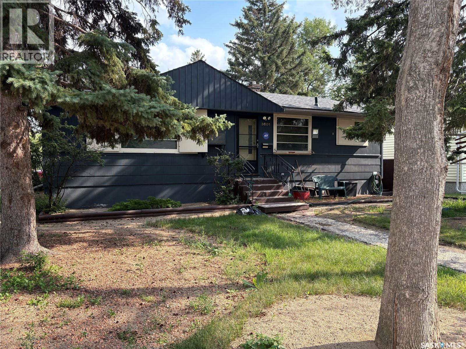 3601 21st Avenue, Regina, Saskatchewan  S4S 0V3 - Photo 1 - SK017139