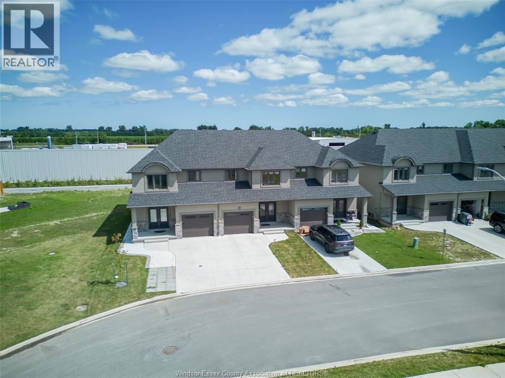 102 Lane Street, Essex, Ontario  N8M 0B2 - Photo 4 - 25022064