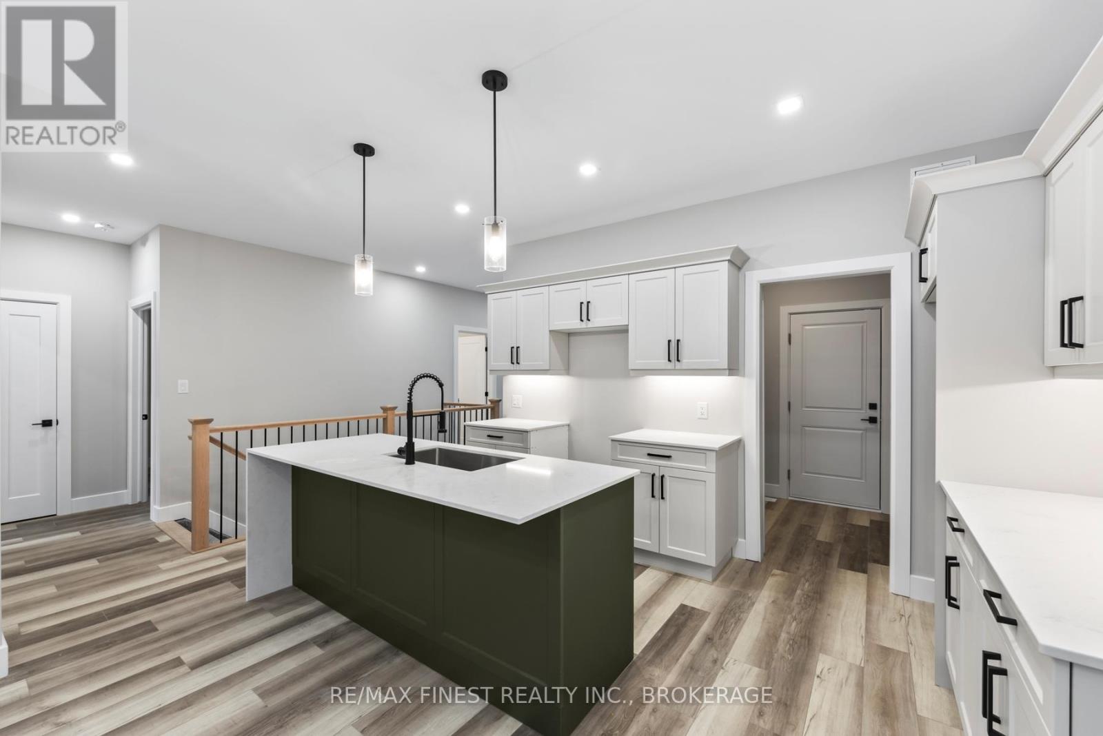 161 Creighton Drive, Loyalist, Ontario  K0K 2H0 - Photo 11 - X12192578