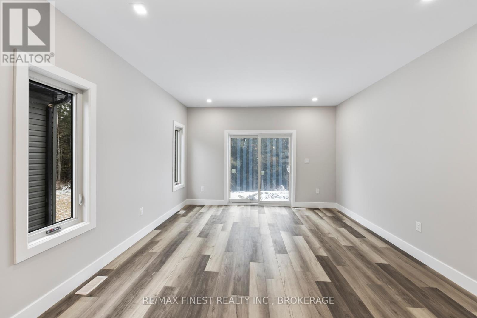 161 Creighton Drive, Loyalist, Ontario  K0K 2H0 - Photo 15 - X12192578