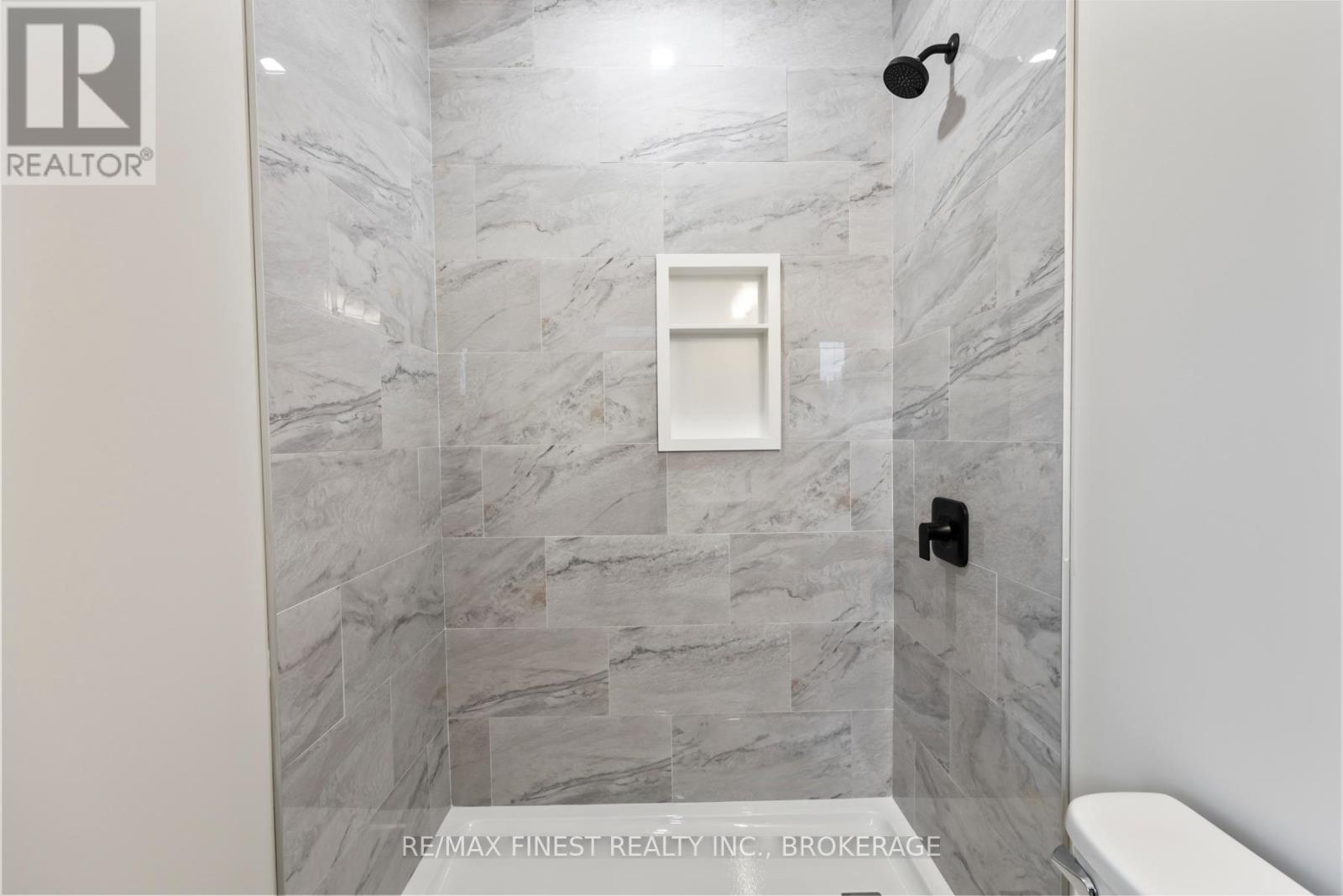 161 Creighton Drive, Loyalist, Ontario  K0K 2H0 - Photo 24 - X12192578