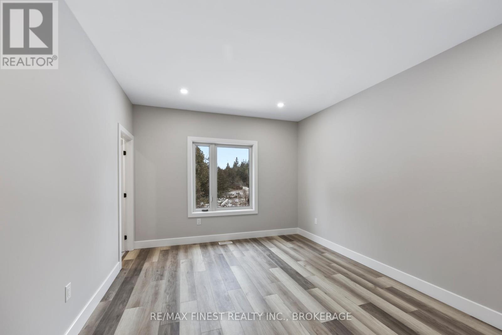 161 Creighton Drive, Loyalist, Ontario  K0K 2H0 - Photo 20 - X12192578