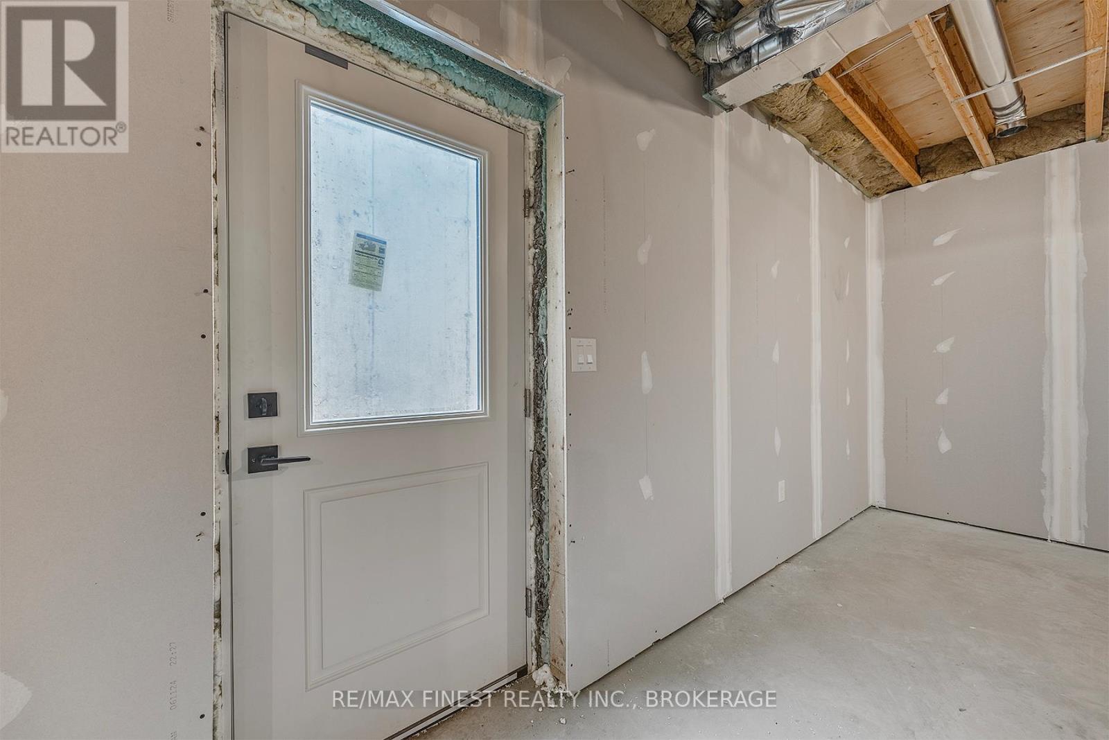 161 Creighton Drive, Loyalist, Ontario  K0K 2H0 - Photo 36 - X12192578