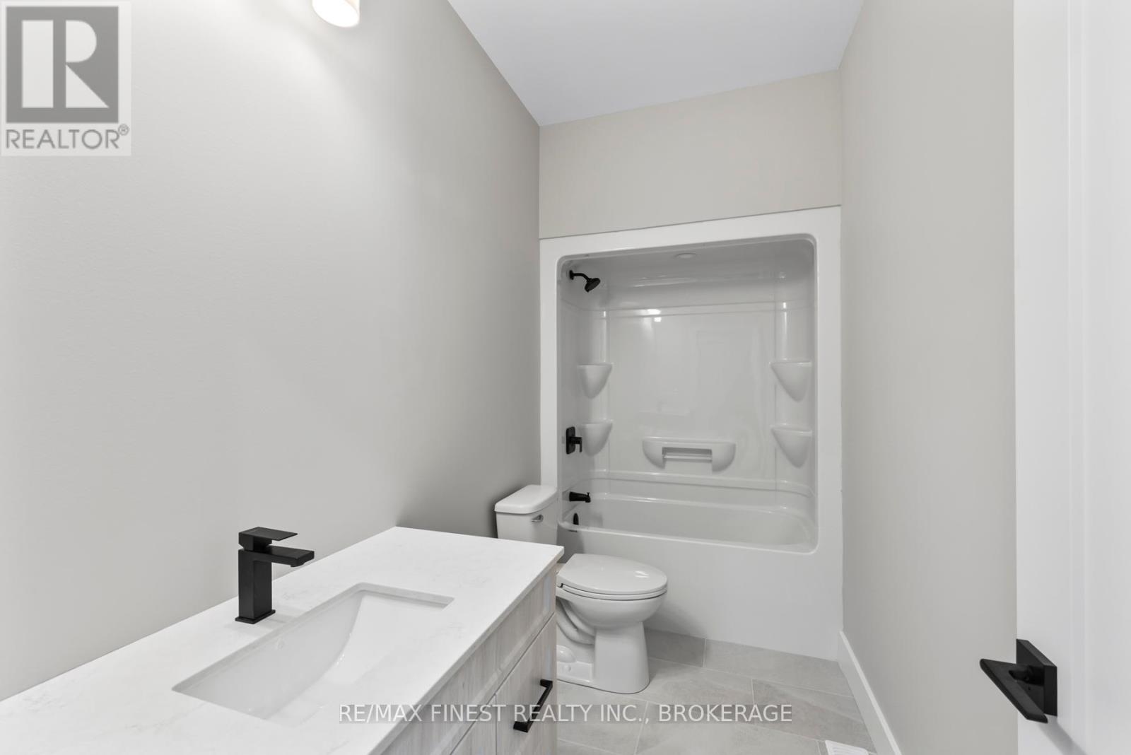 161 Creighton Drive, Loyalist, Ontario  K0K 2H0 - Photo 7 - X12192578
