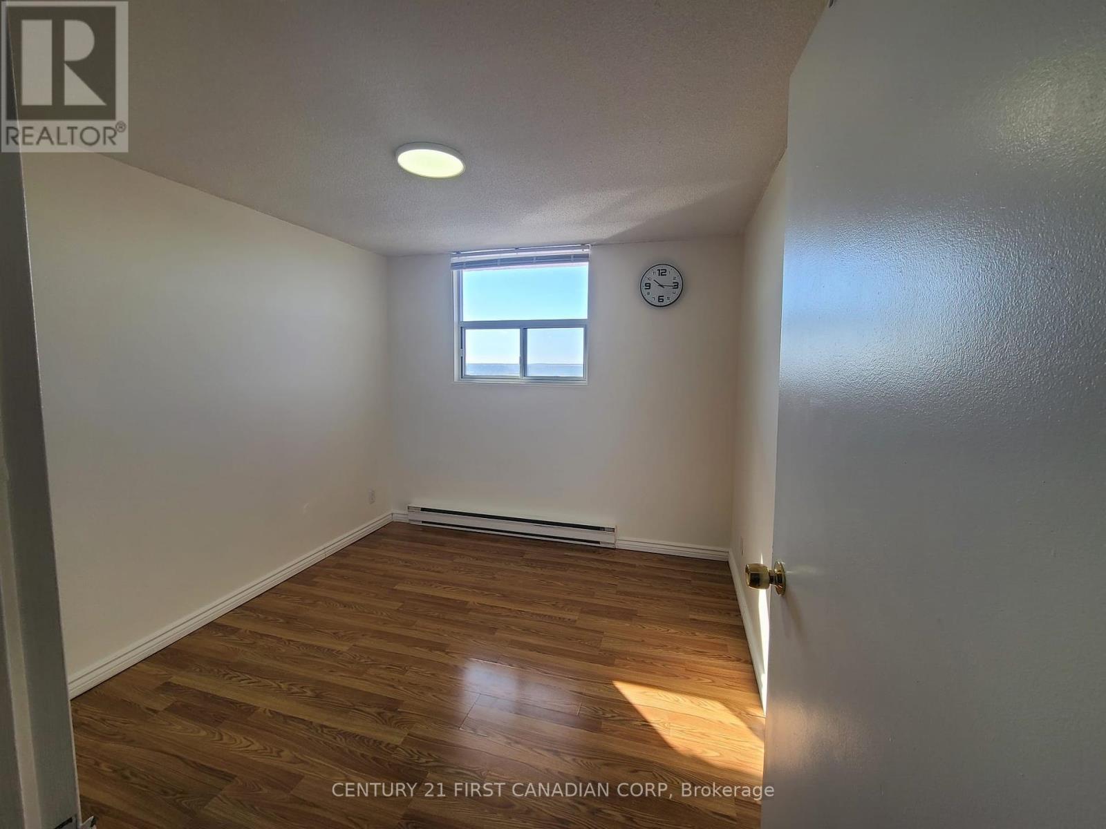 1602 - 1105 Jalna Boulevard, London South, Ontario  N6E 2S9 - Photo 13 - X12122149