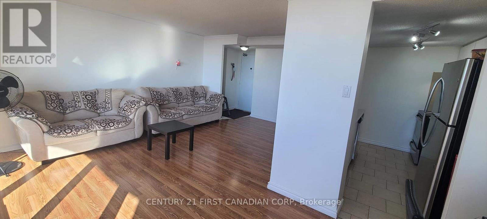 1602 - 1105 Jalna Boulevard, London South, Ontario  N6E 2S9 - Photo 7 - X12122149