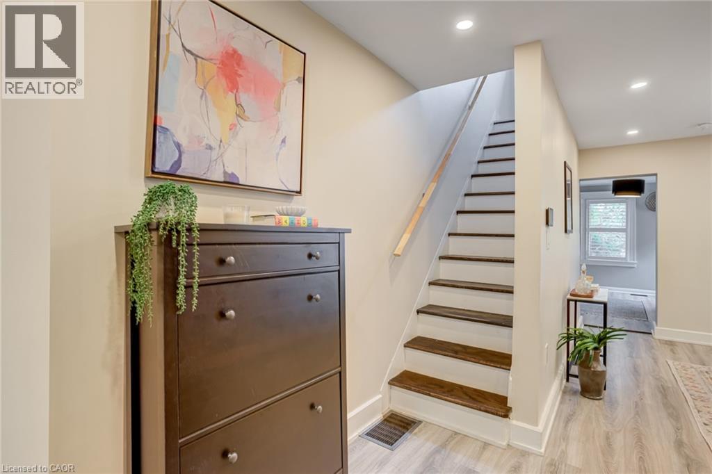 39 East Bend Avenue S, Hamilton, Ontario  L8M 3E4 - Photo 30 - 40764414