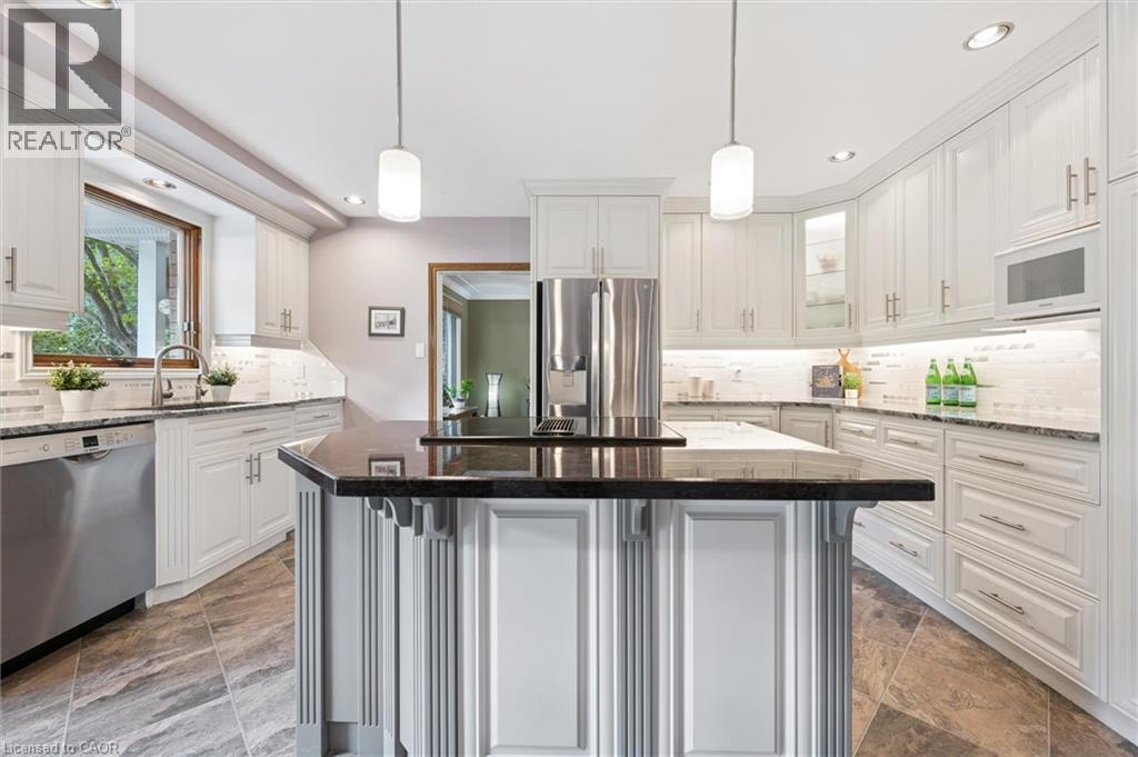 323 Amberwood Drive, Waterloo, Ontario  N2T 2E9 - Photo 14 - 40763619