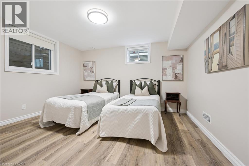 323 Amberwood Drive, Waterloo, Ontario  N2T 2E9 - Photo 38 - 40763619
