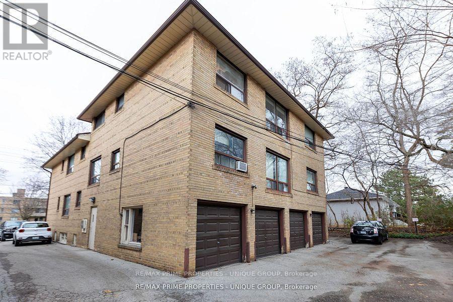 157 Berry Road, Toronto, Ontario  M8Y 1W4 - Photo 22 - W12373408