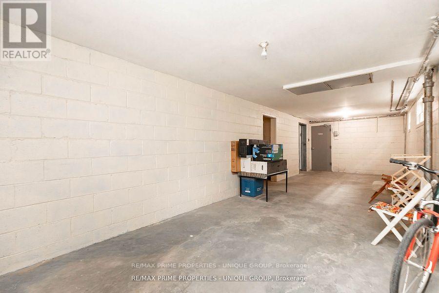 157 Berry Road, Toronto, Ontario  M8Y 1W4 - Photo 14 - W12373408