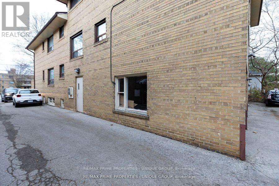 157 Berry Road, Toronto, Ontario  M8Y 1W4 - Photo 25 - W12373408