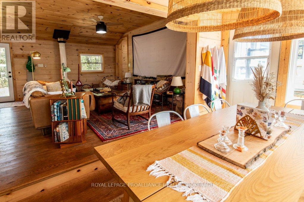 1055b Vilalta Lane, Frontenac, Ontario  K0H 1T0 - Photo 7 - X12374229