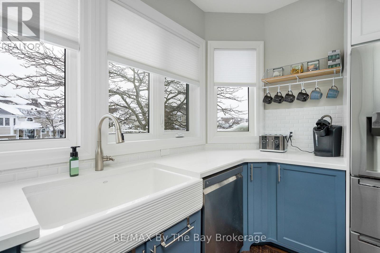 40 Cranberry Surf, Collingwood, Ontario  L9Y 5C4 - Photo 11 - S12372857