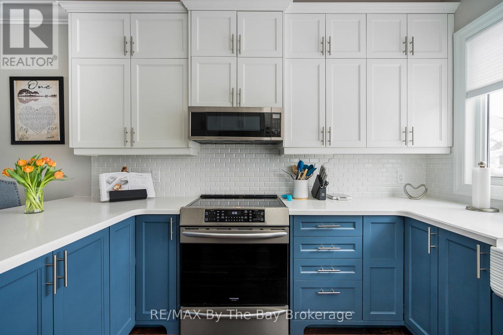 40 Cranberry Surf, Collingwood, Ontario  L9Y 5C4 - Photo 10 - S12372857