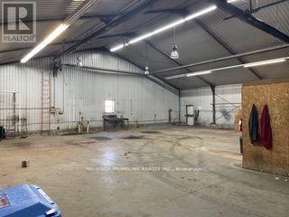 5612 James Street, Lucan Biddulph, Ontario  N0M 2J0 - Photo 17 - X12374043