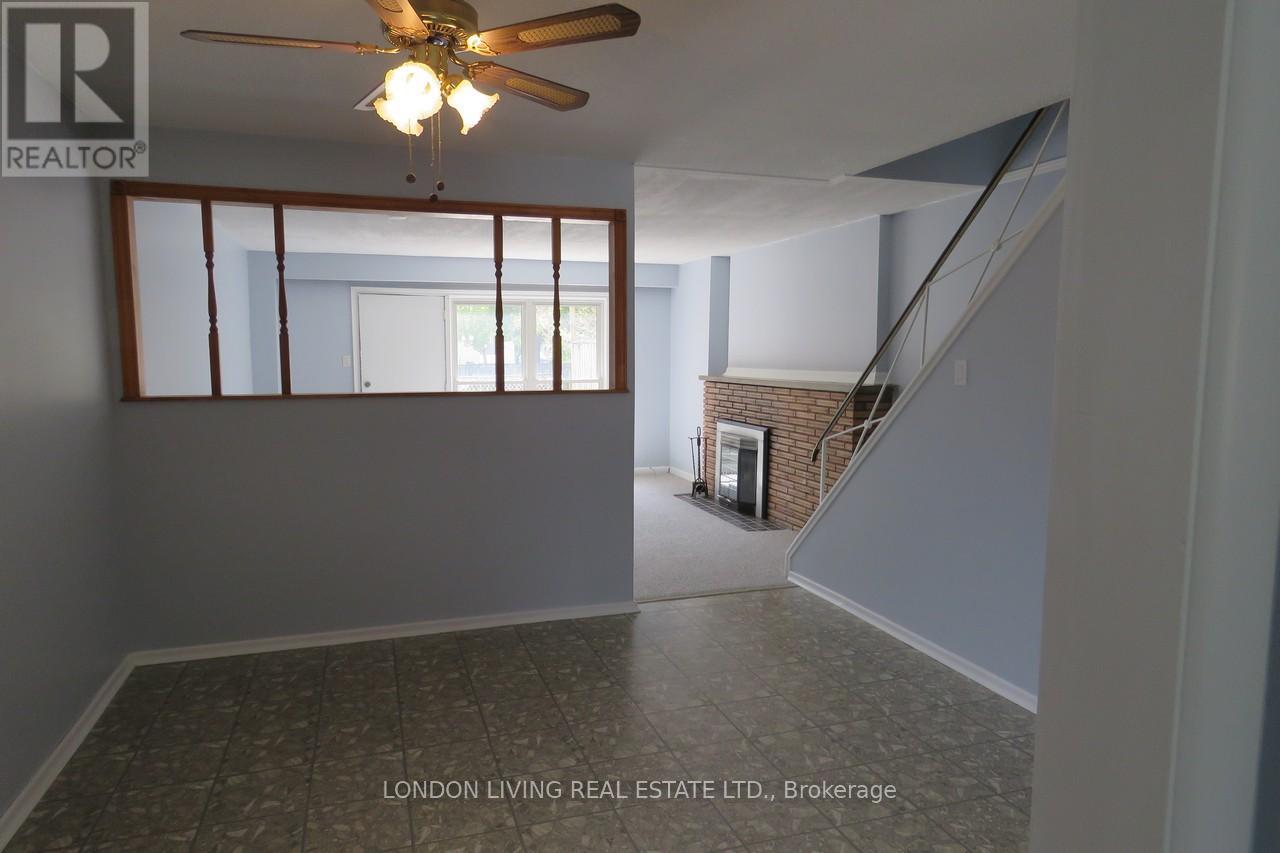 1002 Kipps Lane, London East, Ontario  N5Y 4S5 - Photo 2 - X12374076