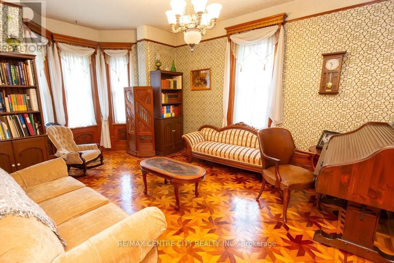 218 Woodstock Street N, East Zorra-Tavistock, Ontario  N0B 2R0 - Photo 15 - X12374181