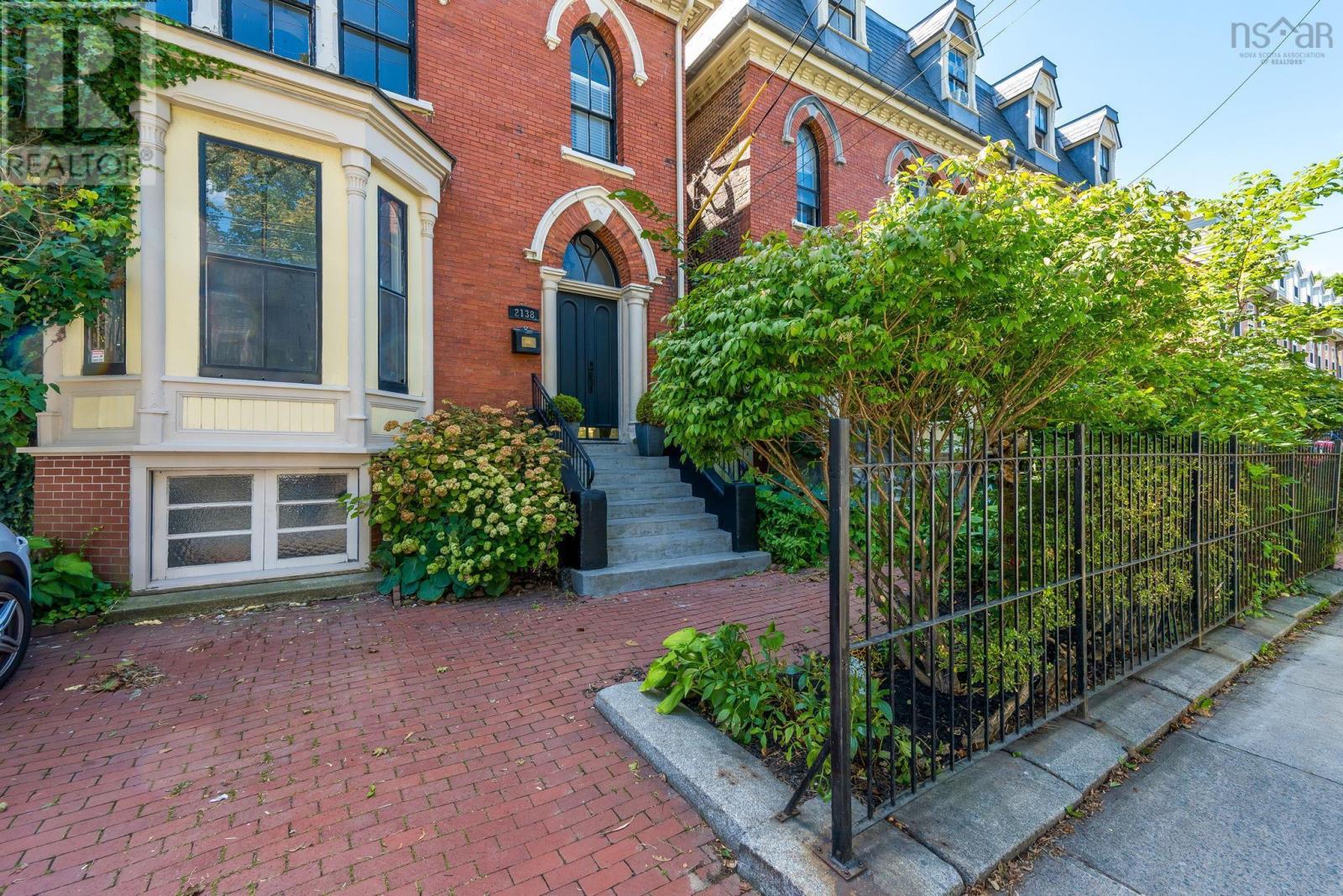 2138 Brunswick Street, Halifax, Nova Scotia  B3K 2Y8 - Photo 3 - 202522091