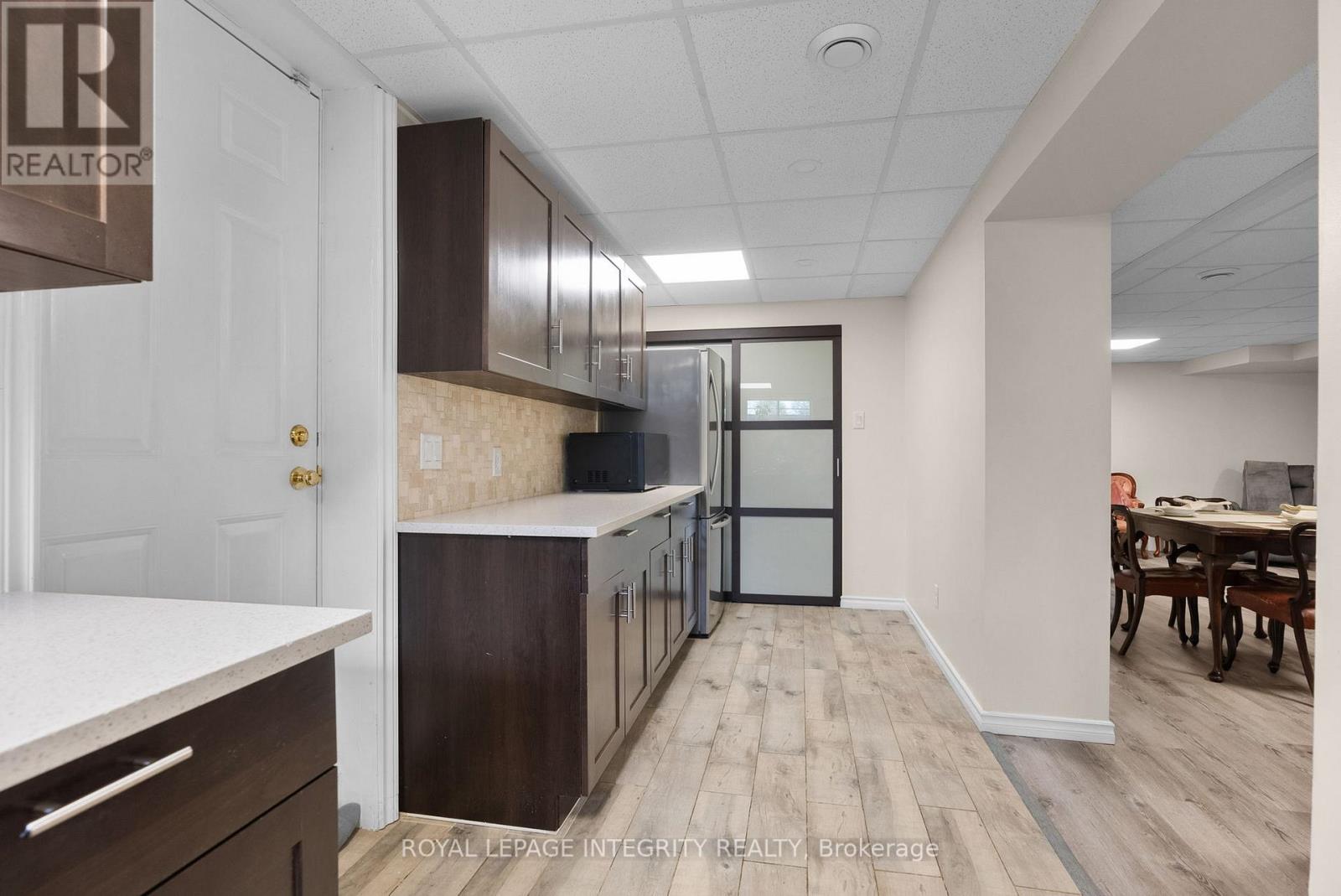 22 Marchbrook Circle, Ottawa, Ontario  K2W 1A1 - Photo 43 - X12374046