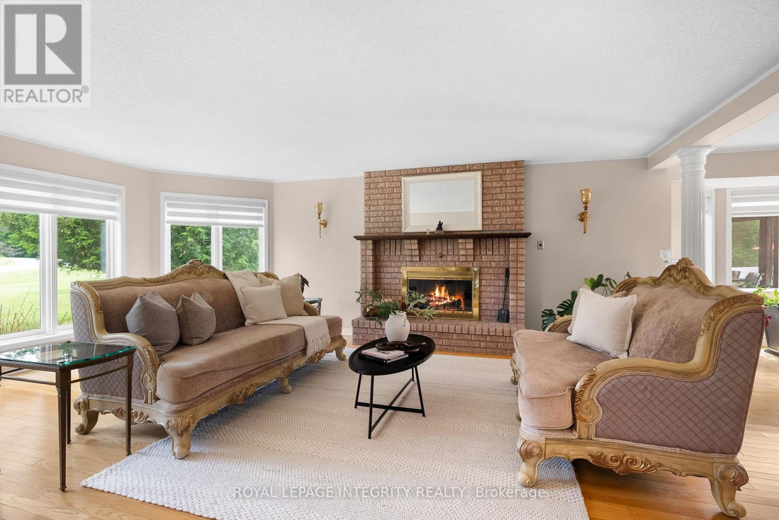 22 Marchbrook Circle, Ottawa, Ontario  K2W 1A1 - Photo 6 - X12374046