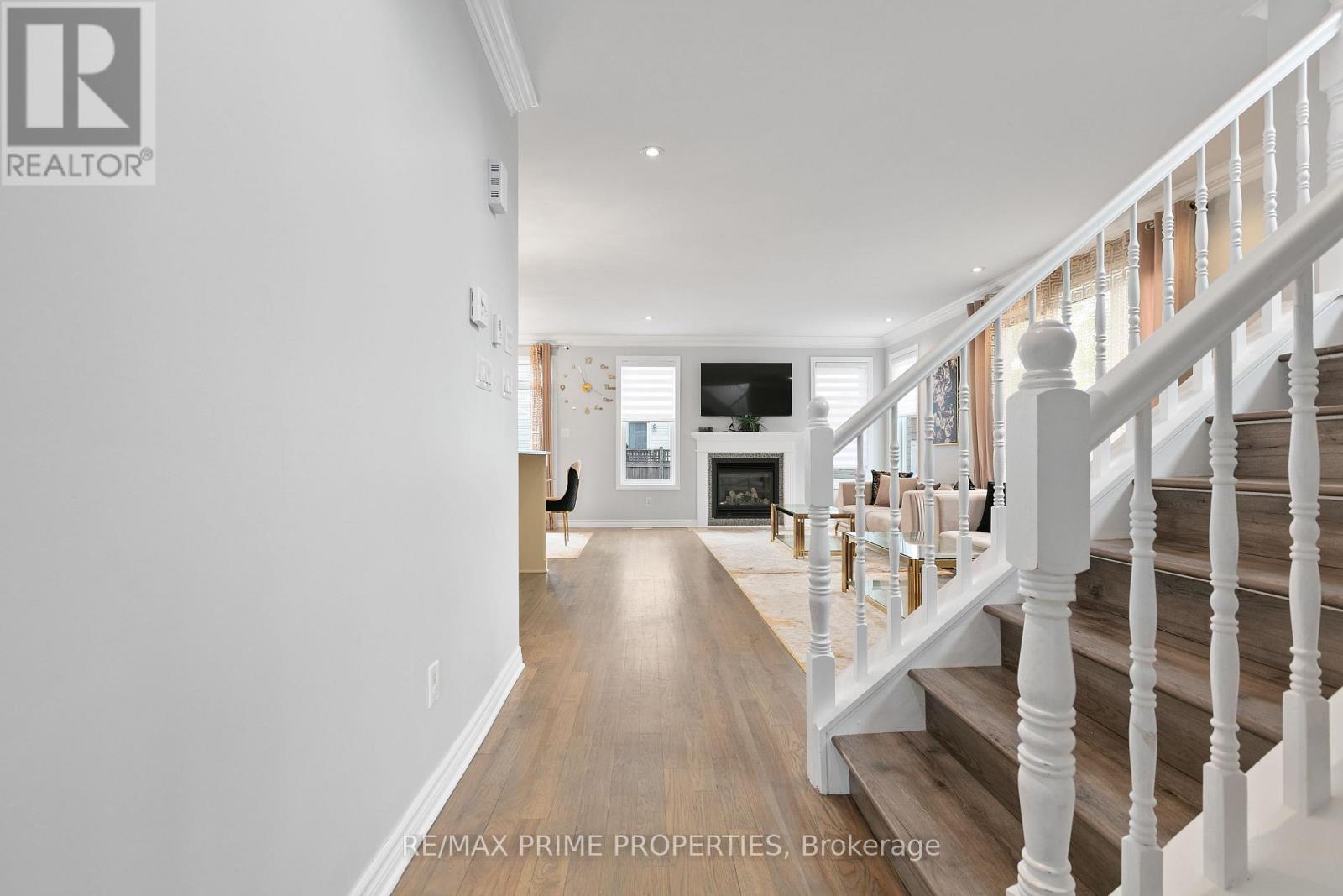 475 Harvest Valley Avenue, Ottawa, Ontario  K4A 0S2 - Photo 8 - X12374115