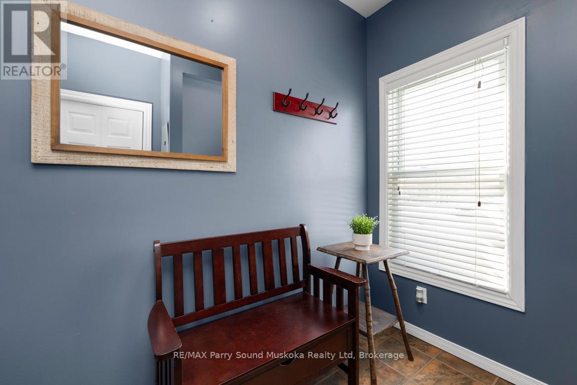 111 James Street, Parry Sound, Ontario  P2A 1T7 - Photo 11 - X12374037