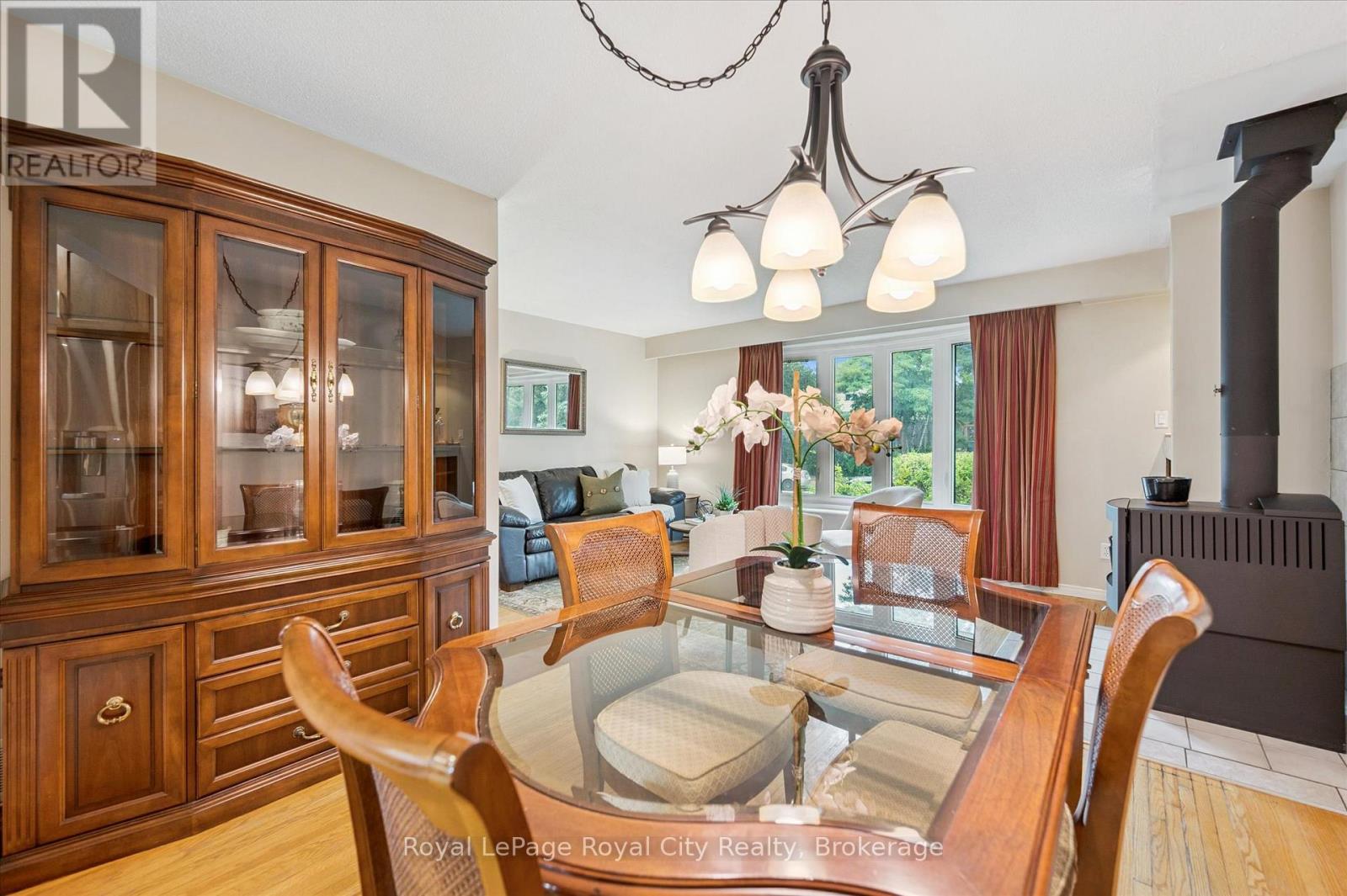 47 Argyle Drive, Guelph, Ontario  N1G 2P4 - Photo 22 - X12374081