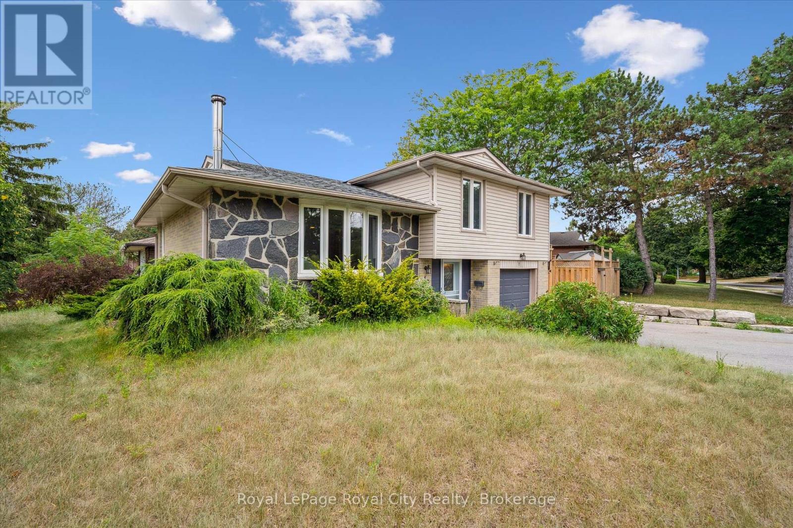 47 Argyle Drive, Guelph, Ontario  N1G 2P4 - Photo 8 - X12374081