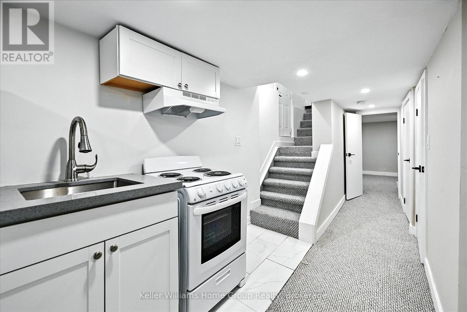 82 Rosemont Avenue, Hamilton, Ontario L8L 2M5 - Photo 29 - X12374082