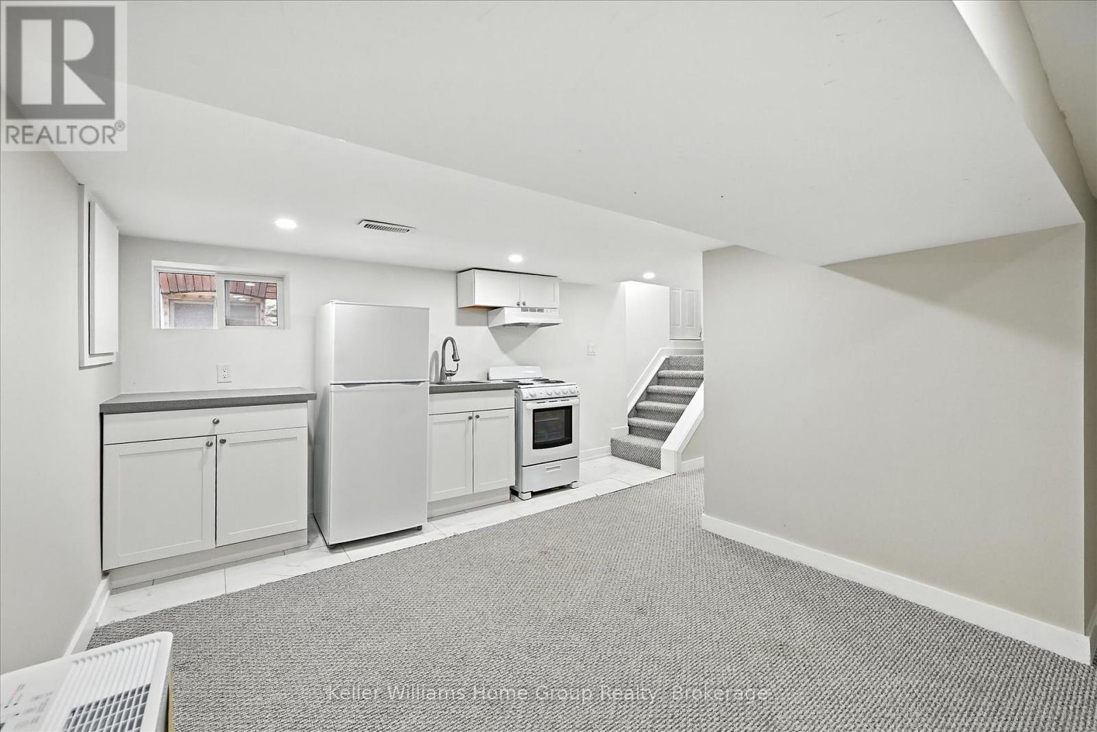 82 Rosemont Avenue, Hamilton, Ontario L8L 2M5 - Photo 31 - X12374082