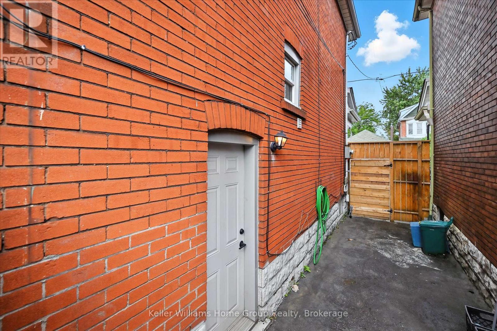 82 Rosemont Avenue, Hamilton, Ontario L8L 2M5 - Photo 43 - X12374082