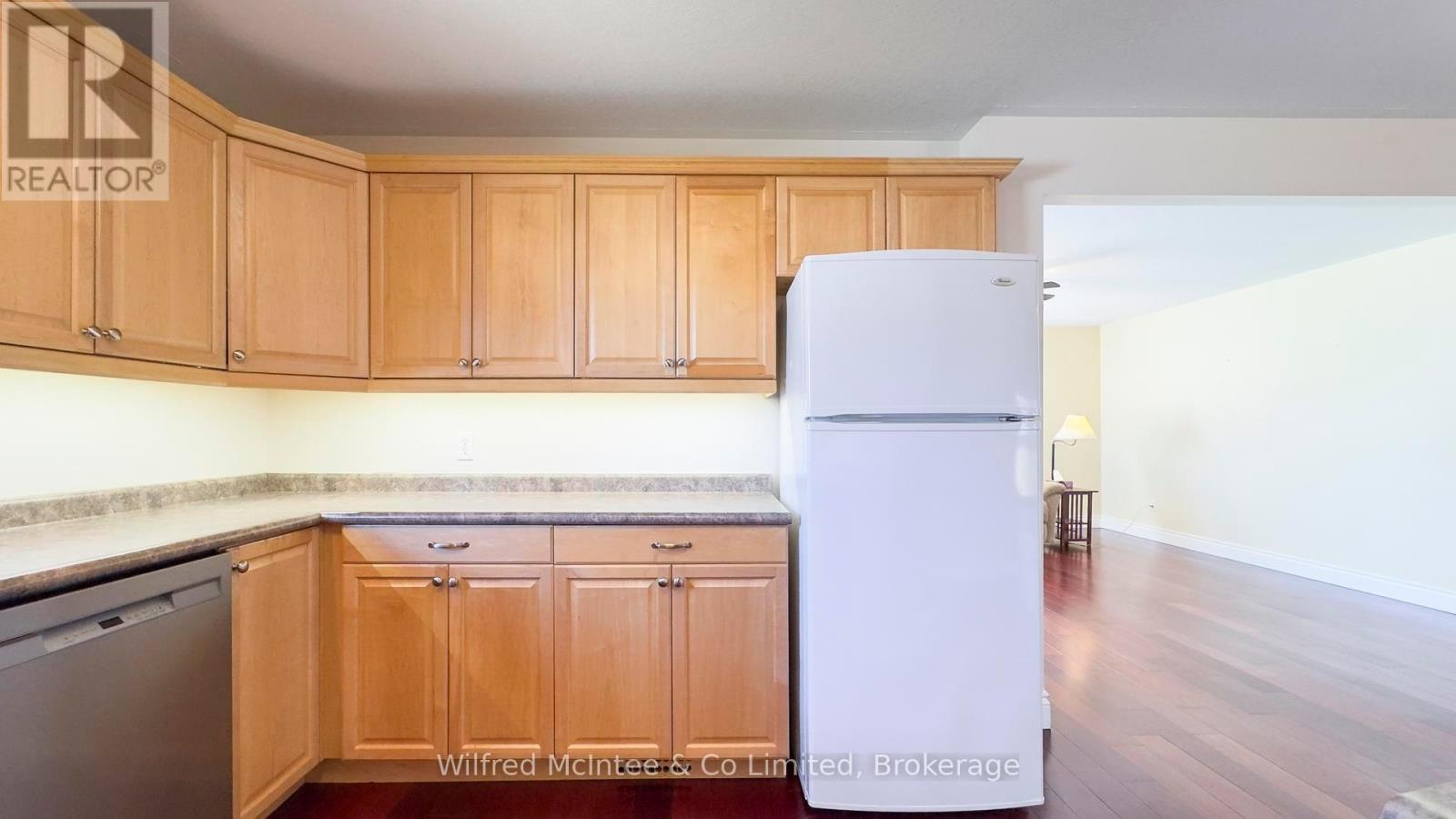 12 Jonathan Crescent, South Bruce, Ontario  N0G 2J0 - Photo 19 - X12374094