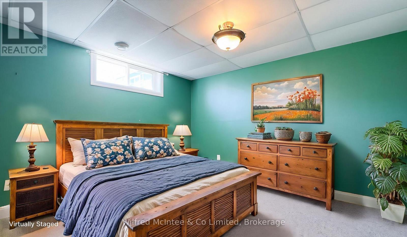 12 Jonathan Crescent, South Bruce, Ontario  N0G 2J0 - Photo 37 - X12374094