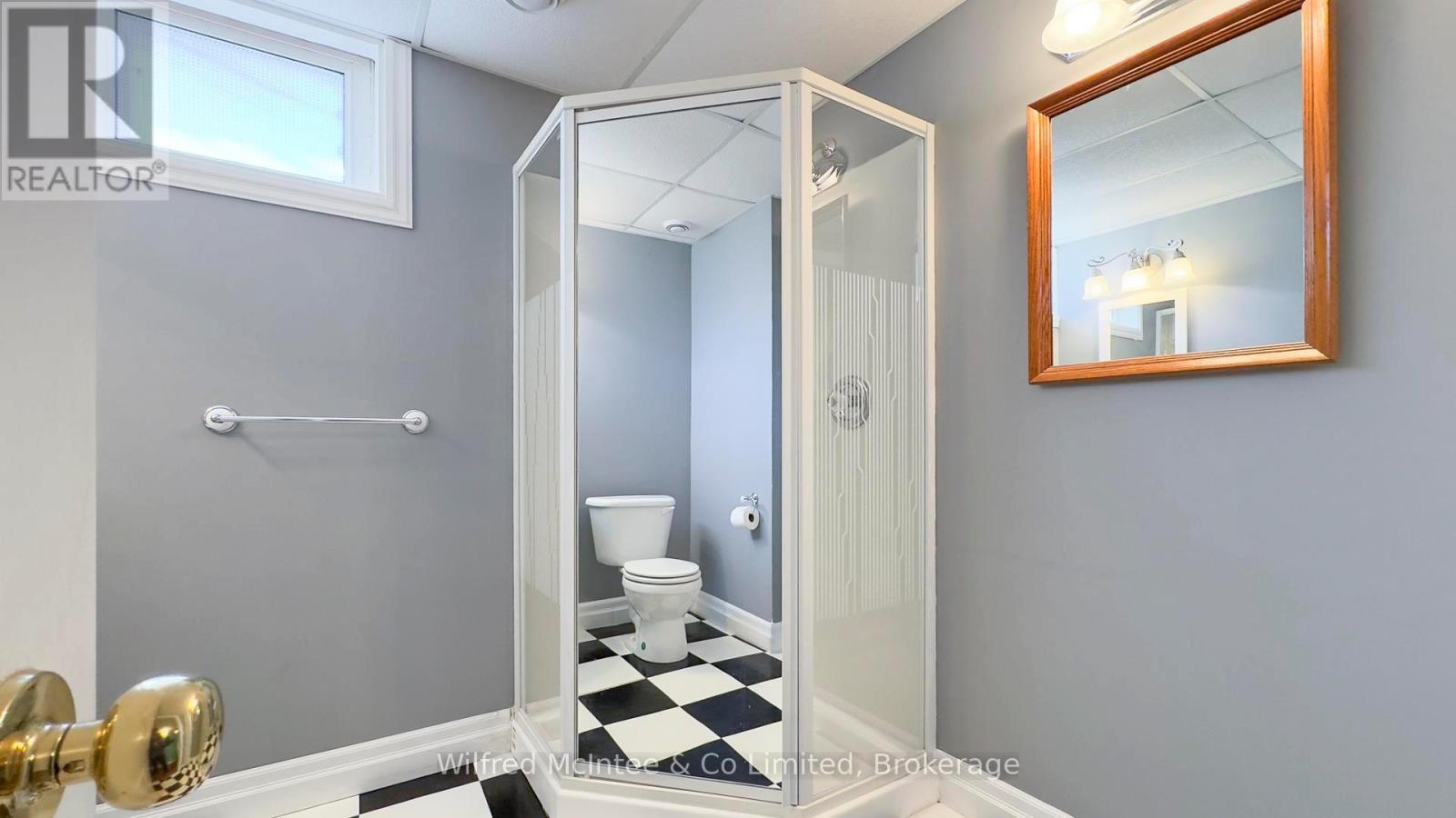 12 Jonathan Crescent, South Bruce, Ontario  N0G 2J0 - Photo 41 - X12374094